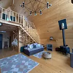 Aframe Apartment Skhidnytsia