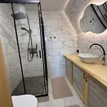 Aframe Apartment *